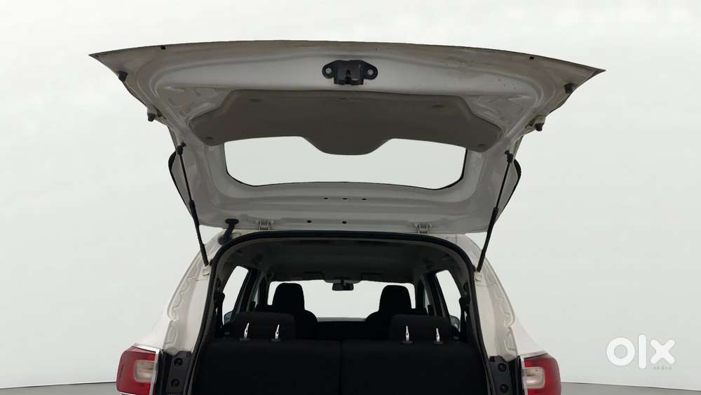 Renault Triber Rxl, 2020, Petrol