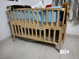 2nd hand baby shop crib for sale