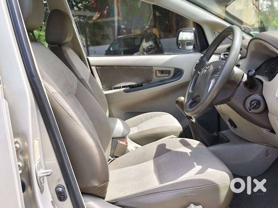 Toyota Innova 2.5 Gx 8 Str Bs-iii, 2013, Diesel