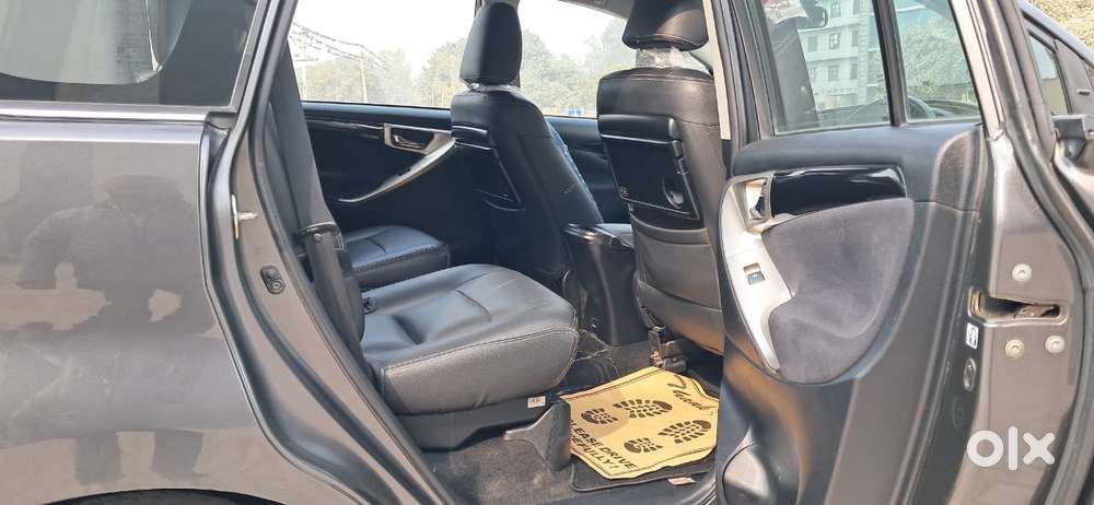 Toyota Innova Crysta 2.4 V, 2018, Diesel