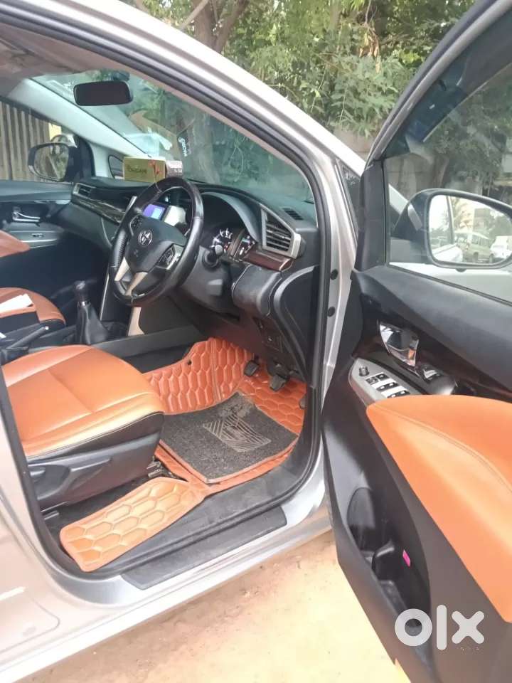 Toyota Innova Crysta 2.4 V 7 Str, 2018, Diesel