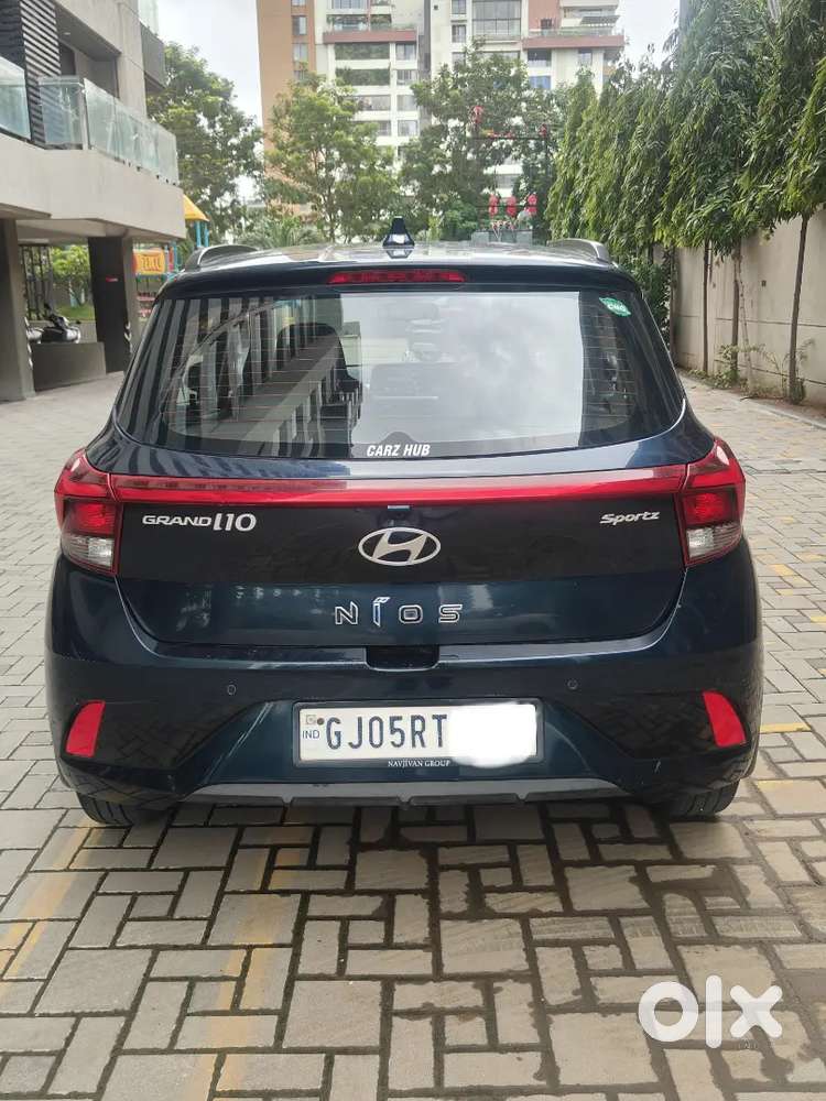 Hyundai Grand I10 Sportz Cng 2023
