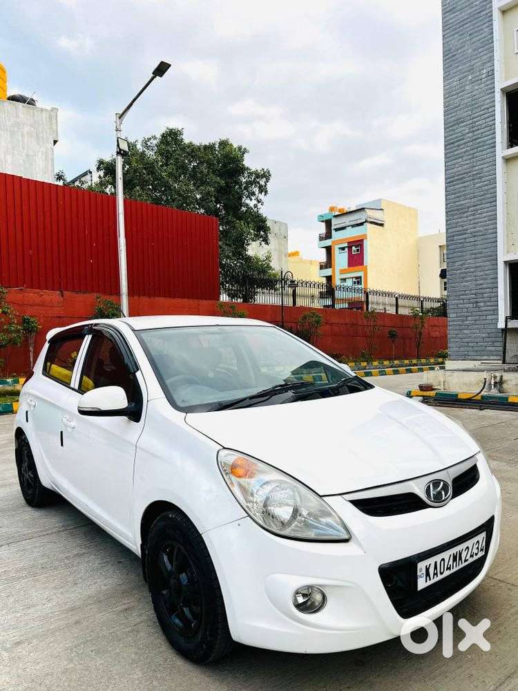 Hyundai I20 2009-2011 Asta, 2012, Diesel