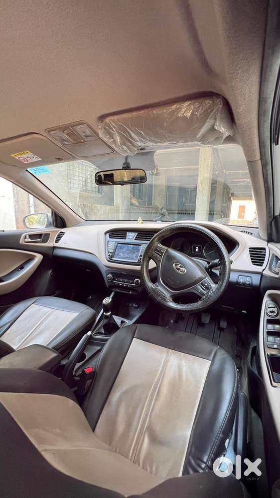 Hyundai Elite I20 2016 Petrol 43000 Km Driven