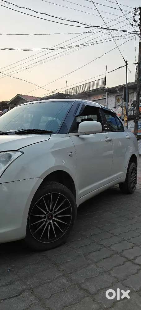Maruti Suzuki Dzire 1.2 2010