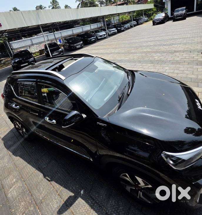 Kia Sonet Gtx Plus Turbo Dct, 2023, Petrol