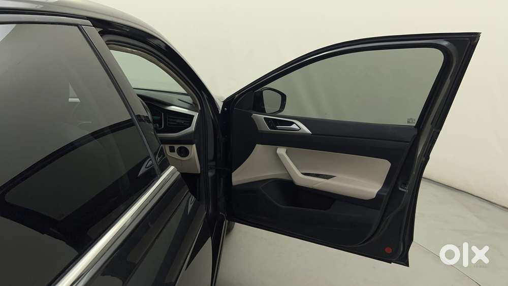 Volkswagen Virtus 1.0 Topline Tsi At, 2023, Petrol