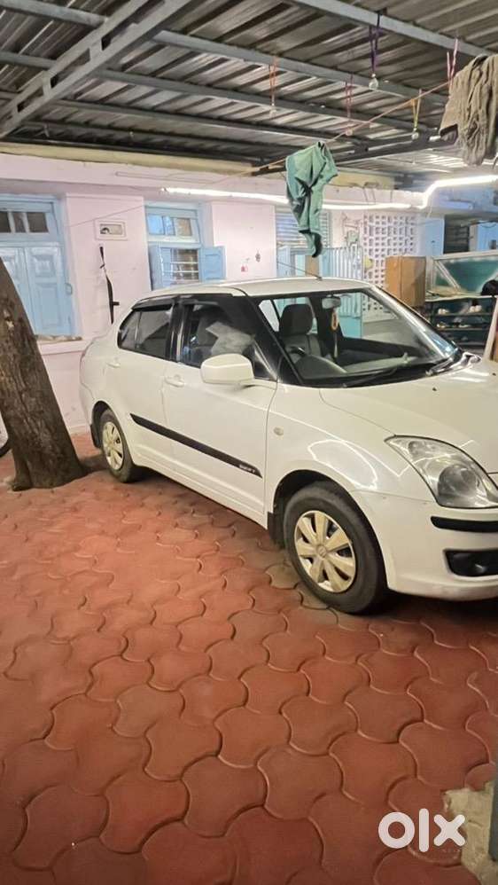 Maruti Suzuki Dzire 2011 Petrol Well Maintained Government Employe Car