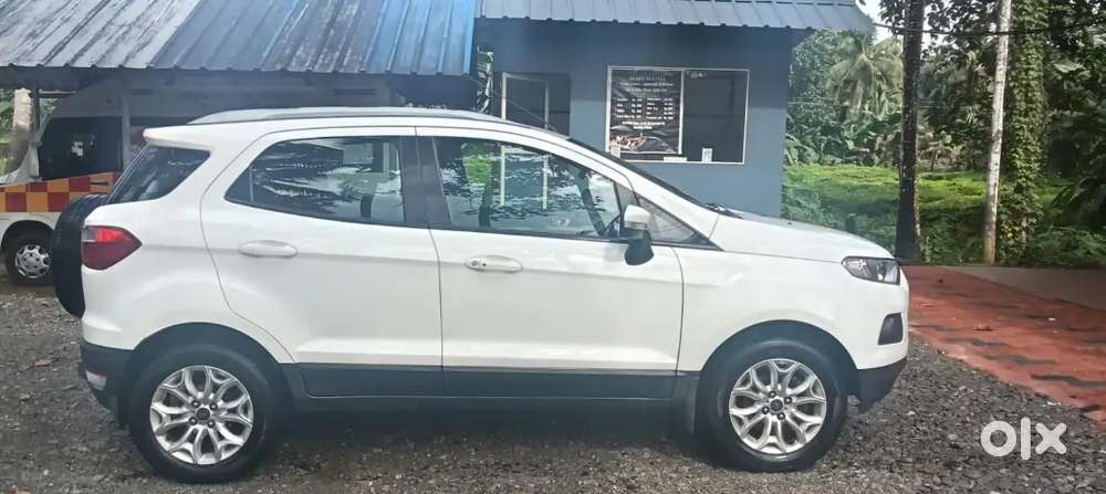 Ford Ecosport Diesel 2016 Run Only 54000 With Company Service