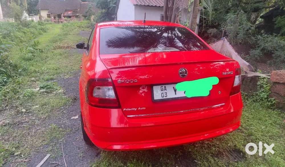 Skoda Rapid 1.6 Ambition 2017
