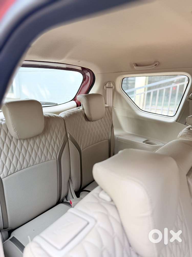 Maruti Suzuki Ertiga Zxi At Shvs, 2019, Petrol