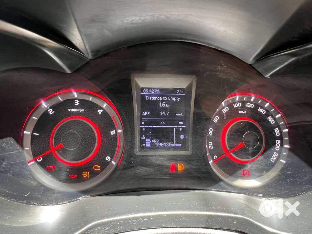 Mahindra Xuv300 W6 Diesel, 2023, Diesel