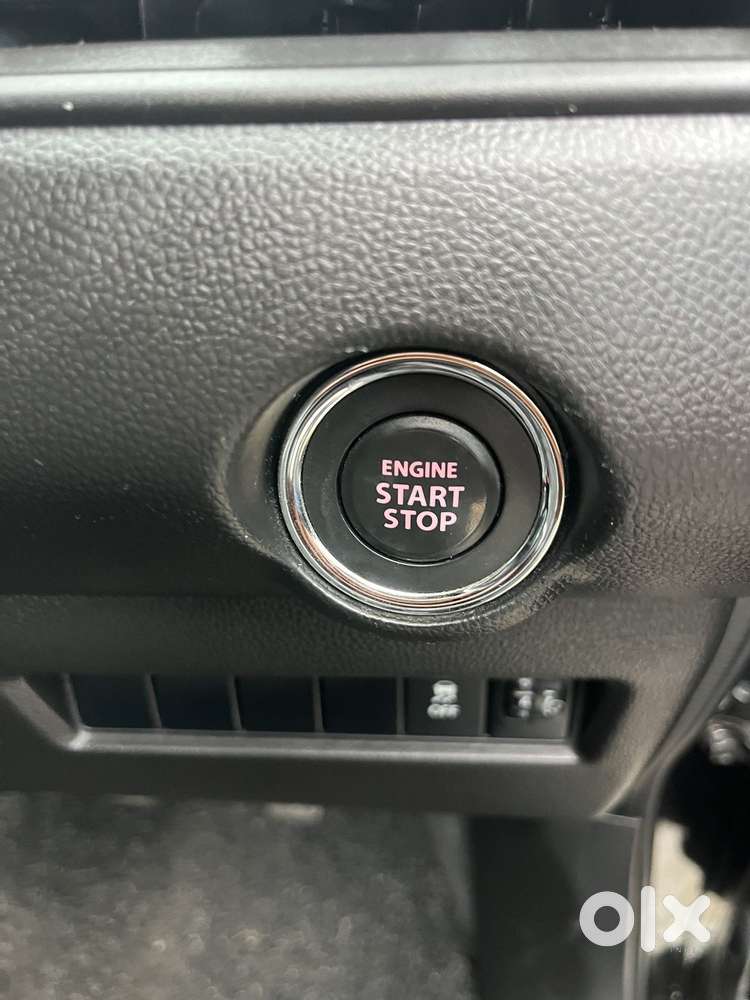 Maruti Suzuki Swift Vvt Zxi, 2024, Petrol
