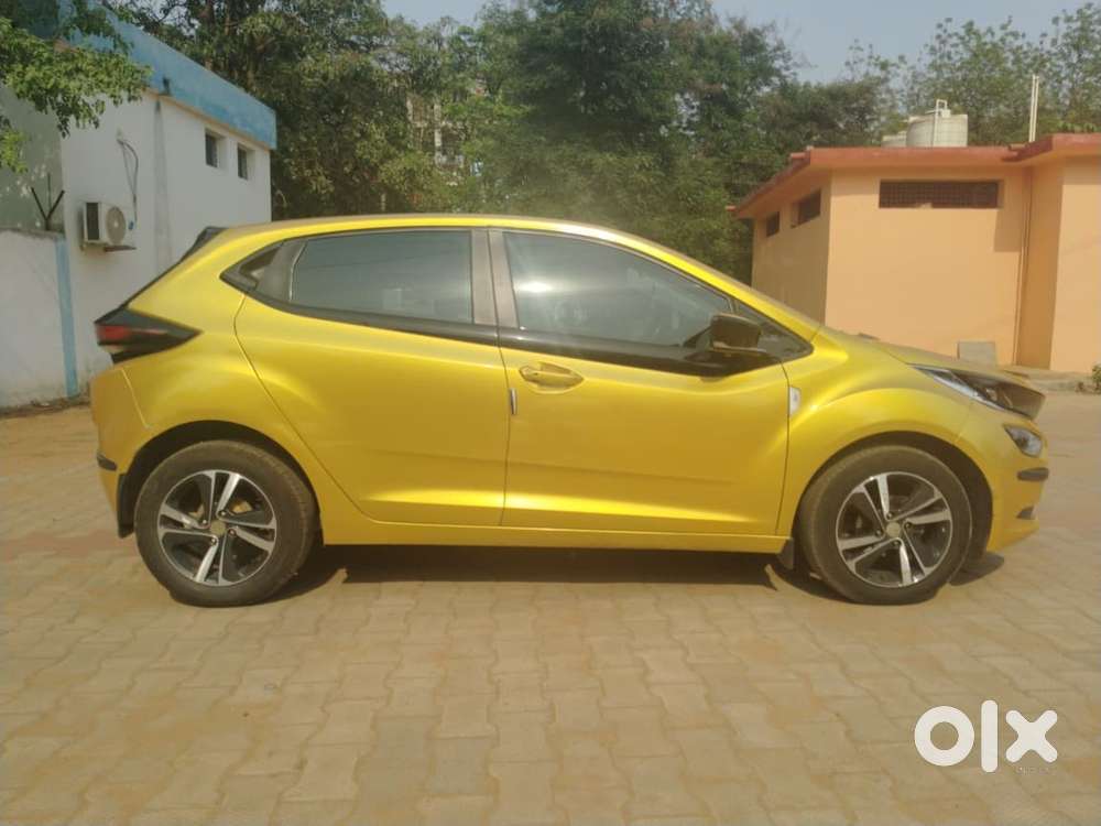Tata Altroz Xz Plus (s), 2022, Petrol