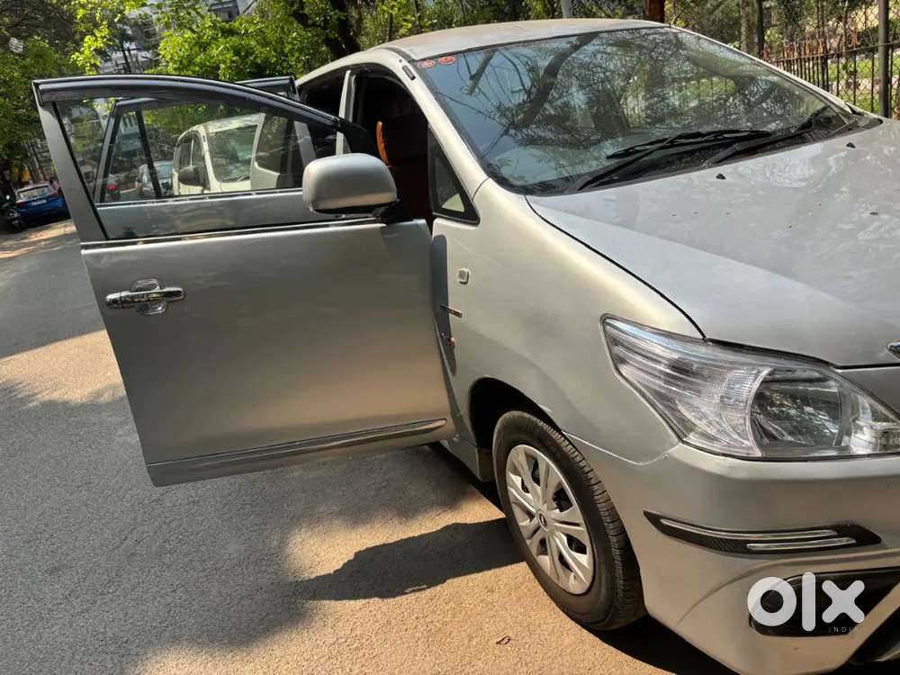 Toyota Innova 2016 Diesel Well Maintained