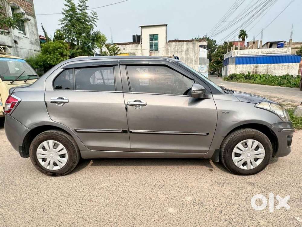 Maruti Suzuki Swift Dzire 1.2 Vxi Bsiv, 2014, Petrol