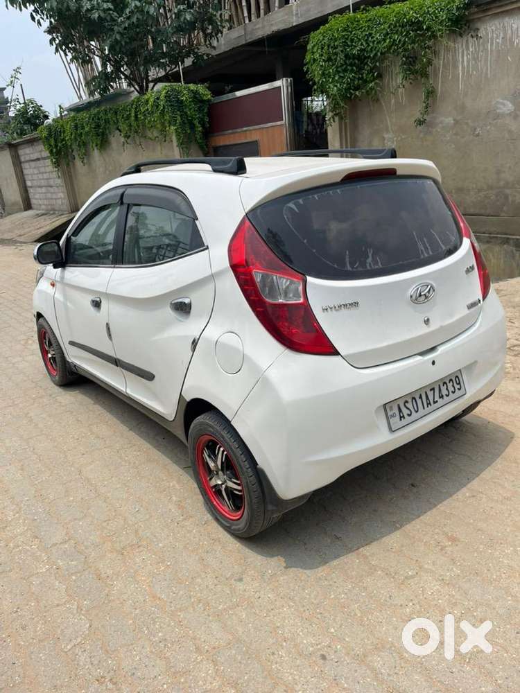 Hyundai Eon 2012 Petrol Well Maintained