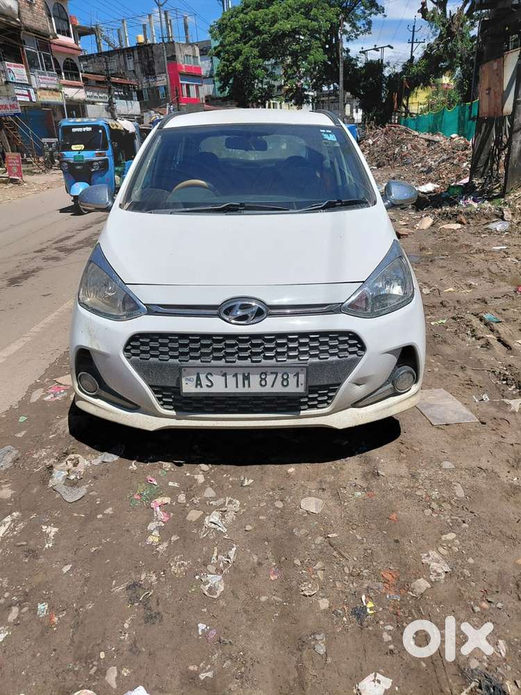 Hyundai Grand I10 2017 Petrol 50000 Km Driven
