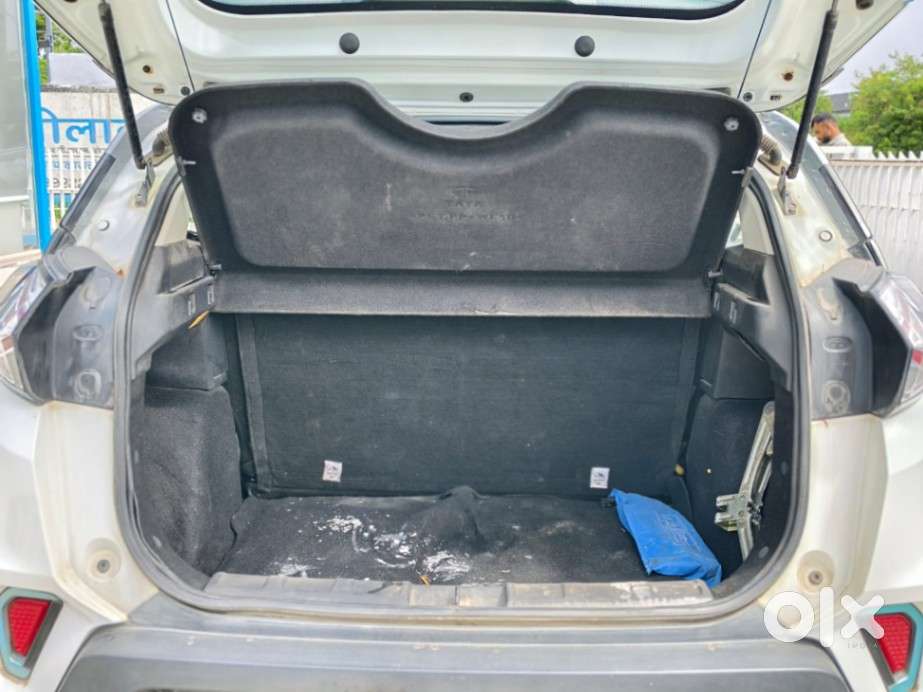 Tata Nexon Ev Xz Plus, 2022, Electric