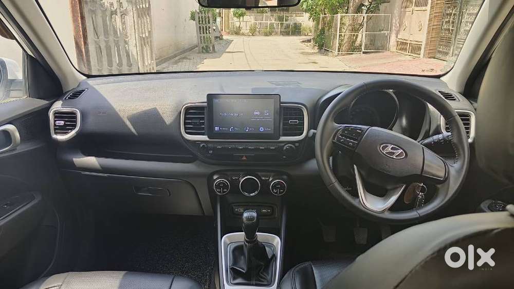 Hyundai Venue 1.2 S Plus, 2022, Petrol
