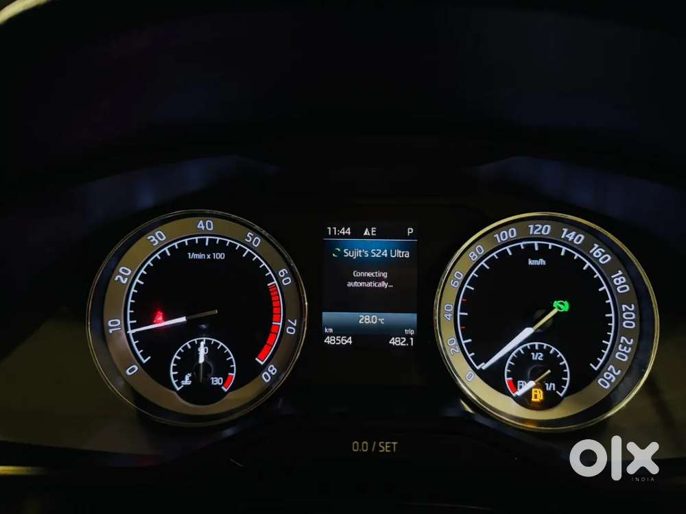 Skoda Superb 2.0 L&k Tsi At, 2019, Petrol