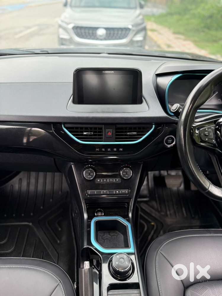 Tata Nexon Ev Xz Plus Lux Dark Edition, 2022, Electric
