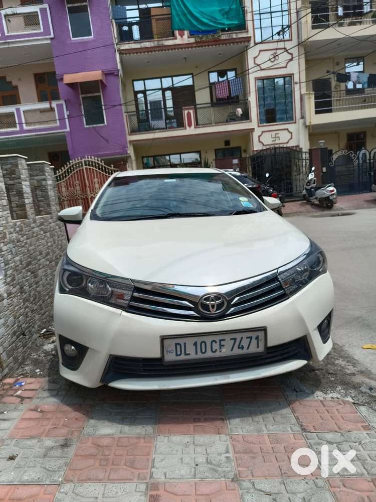 Toyota Corolla Altis 2014