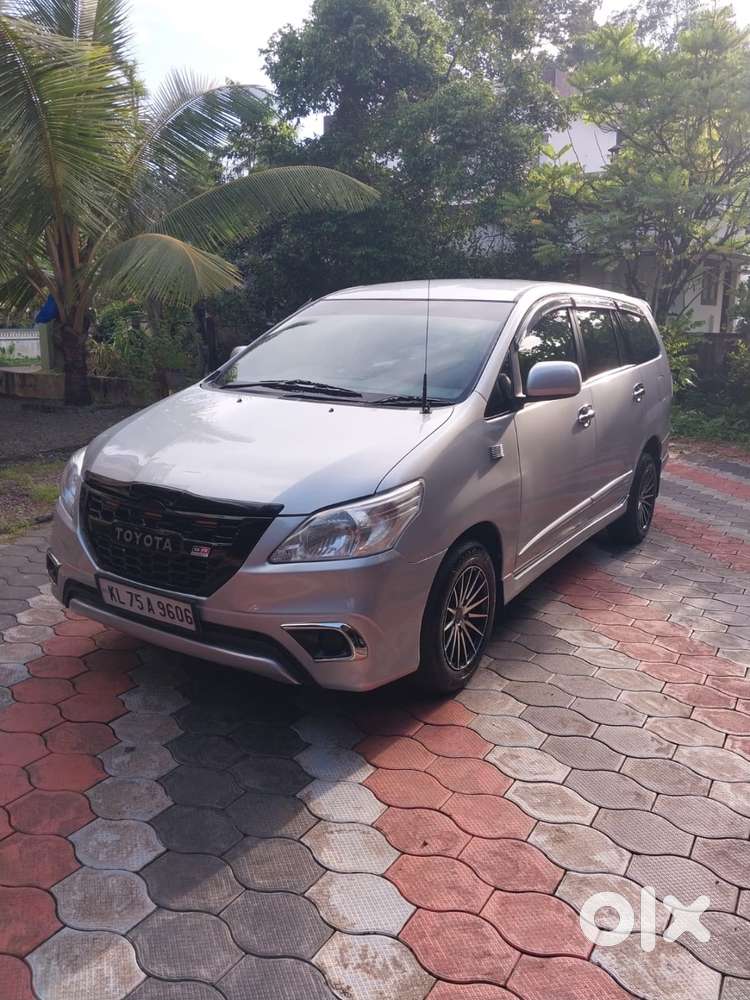 Toyota Innova 2.5 G4 2014