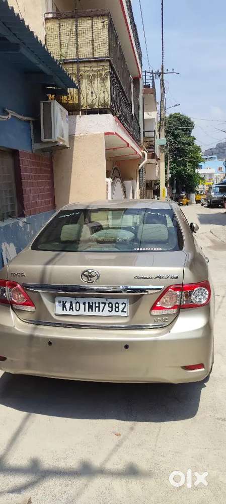 Toyota Corolla Altis 2011 Petrol Well Maintained