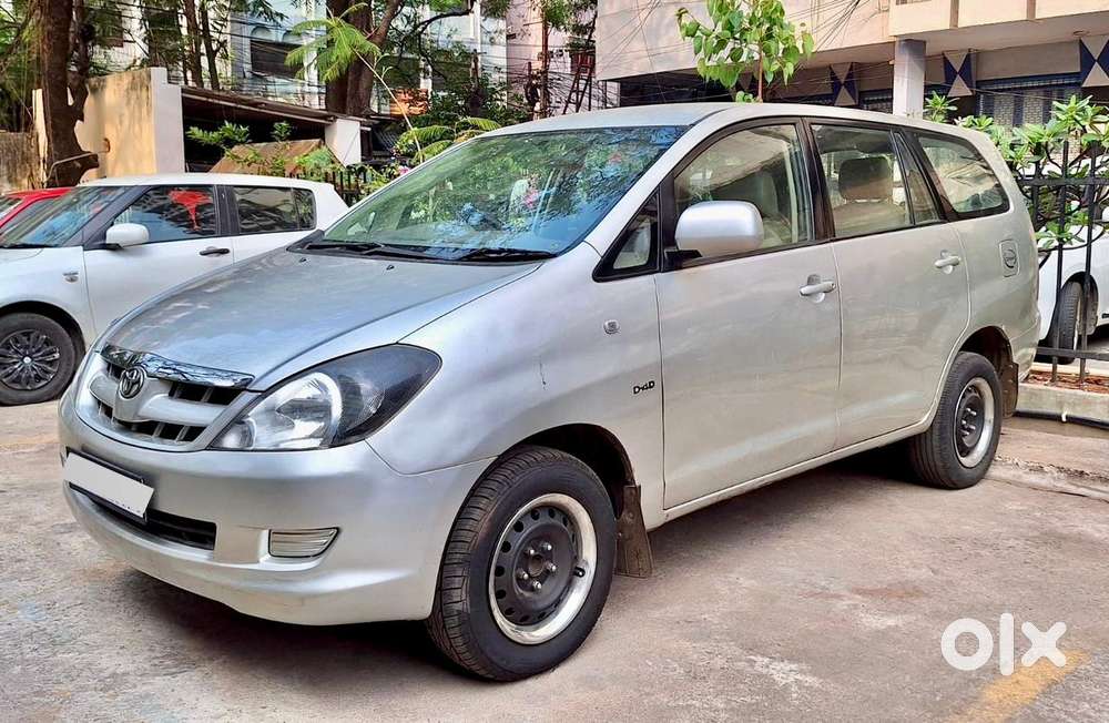 Toyota Innova 2004-2011 2.0 G1 Bsiv, 2007, Diesel