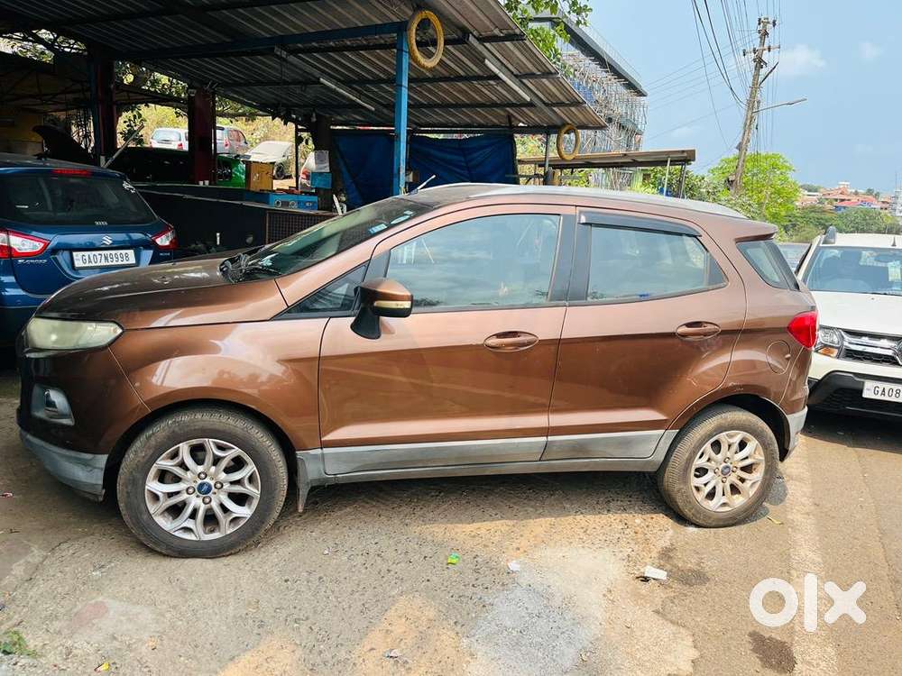 Ford Ecosport 2016 Petrol 60000 Km Driven