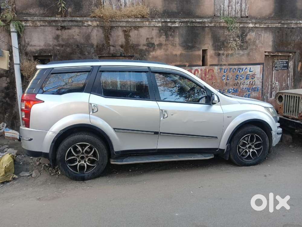 Urgent Sell Mahindra Xuv500 2013 Diesel Well Maintained