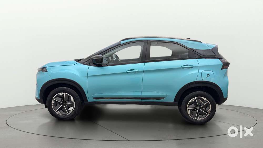 Tata Nexon Creative Plus 1.2 Revotron Petrol 6 Amt, 2023, Petrol