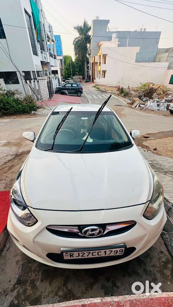 Hyundai Fluidic Verna Diesel 2012