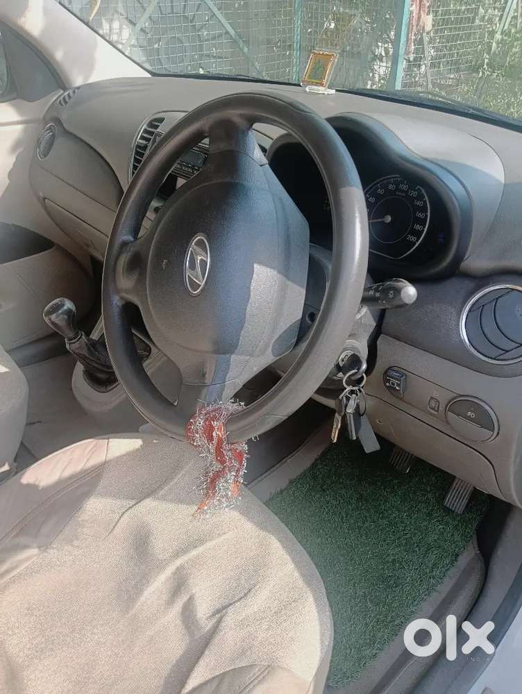 Hyundai I10 2012 Cng & Hybrids Well Maintained Car .