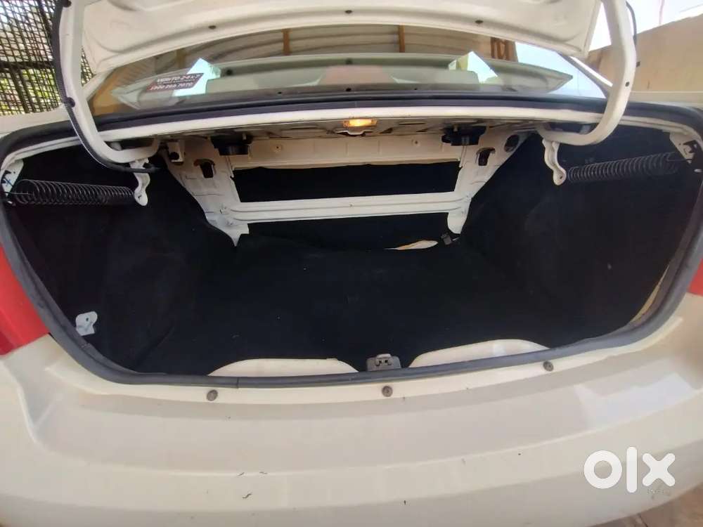 Mahindra E Verito 2020 Electric 25200 Km Driven