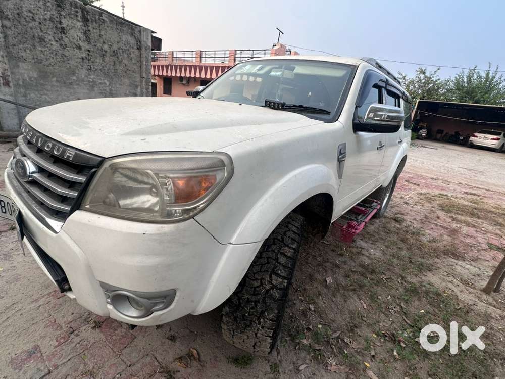 Ford Endeavour 2010 Diesel