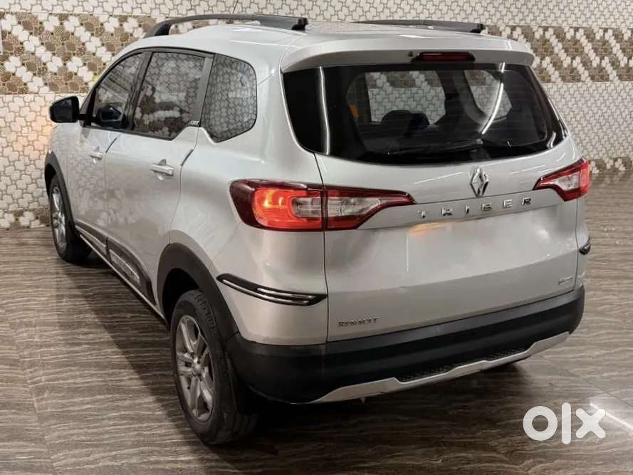 Renault Triber Rxz Urban Night Limited Edition, 2020, Petrol