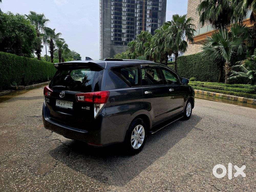 Toyota Innova Crysta 2.4 G Mt 7 Str, 2020, Diesel