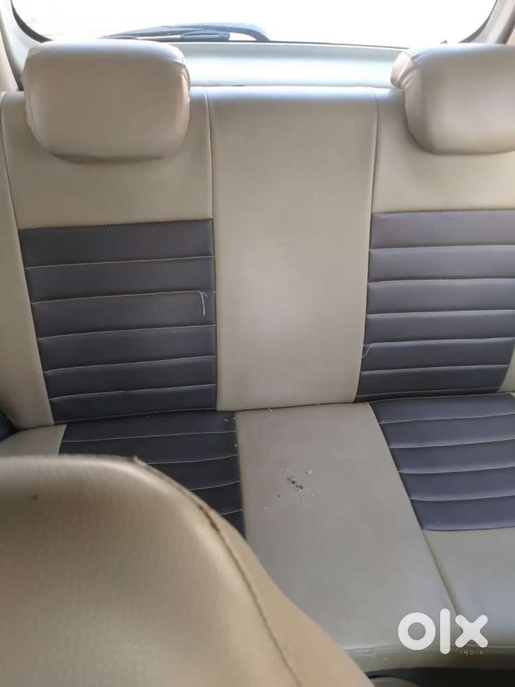 Hyundai I10 2011 Petrol 129000 Km Driven