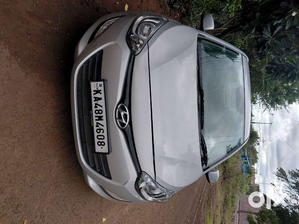 Hyundai I20 Sportz 2012