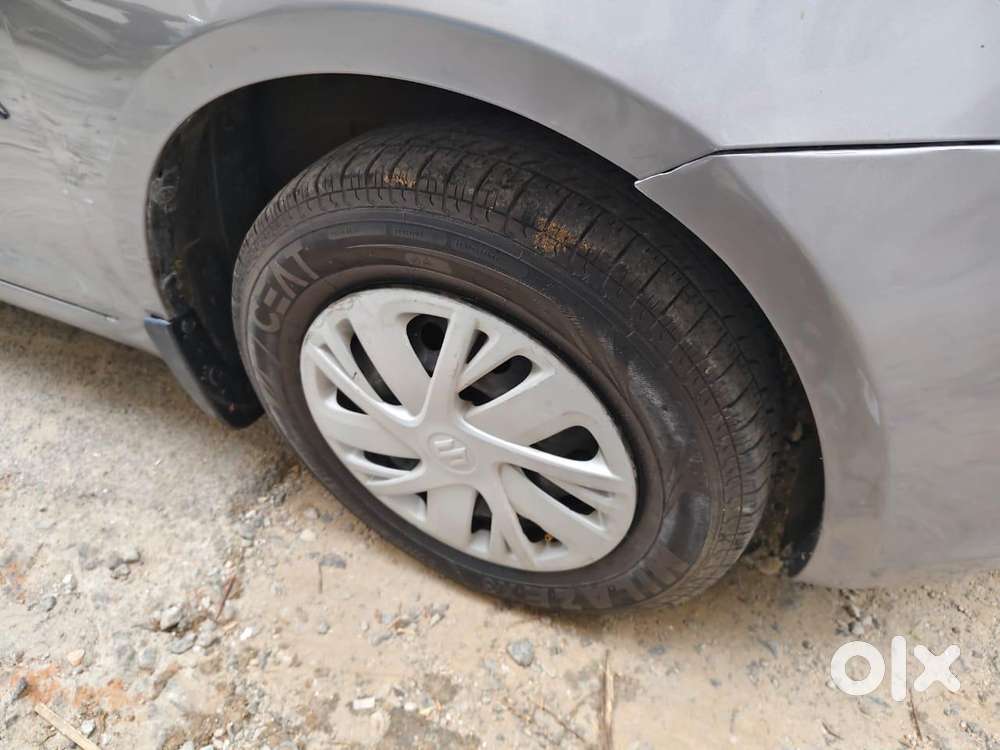 Maruti Suzuki Swift Vxi Optional, 2013, Petrol