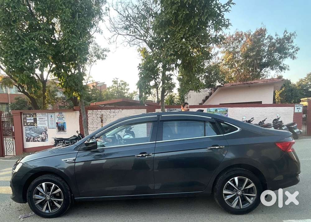 Skoda Slavia 2023 Petrol 23500 Km Driven