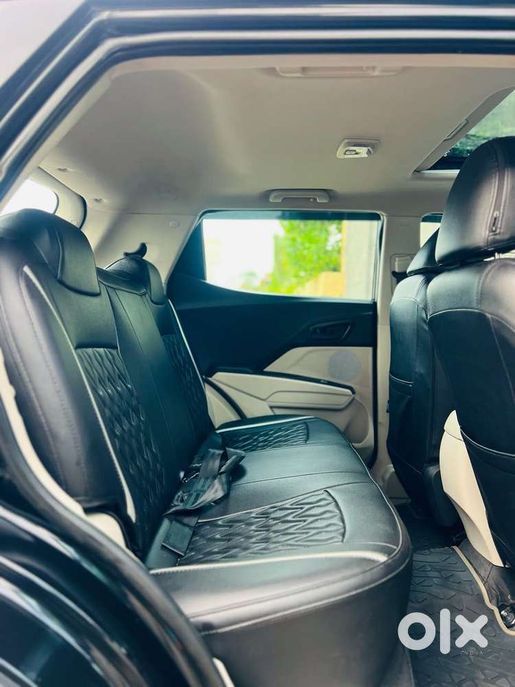 Mahindra Xuv300 W4, 2024, Petrol
