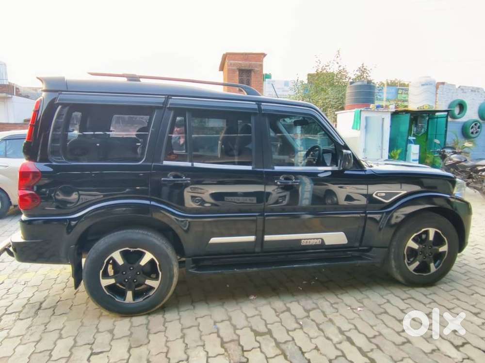 Mahindra Scorpio Classic 2.2 S 11 Mt 7 Str, 2023, Diesel