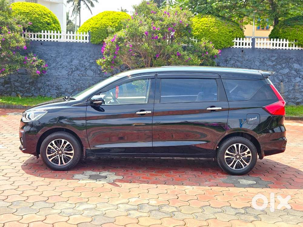 Maruti Suzuki Ertiga Zxi At, 2024, Petrol
