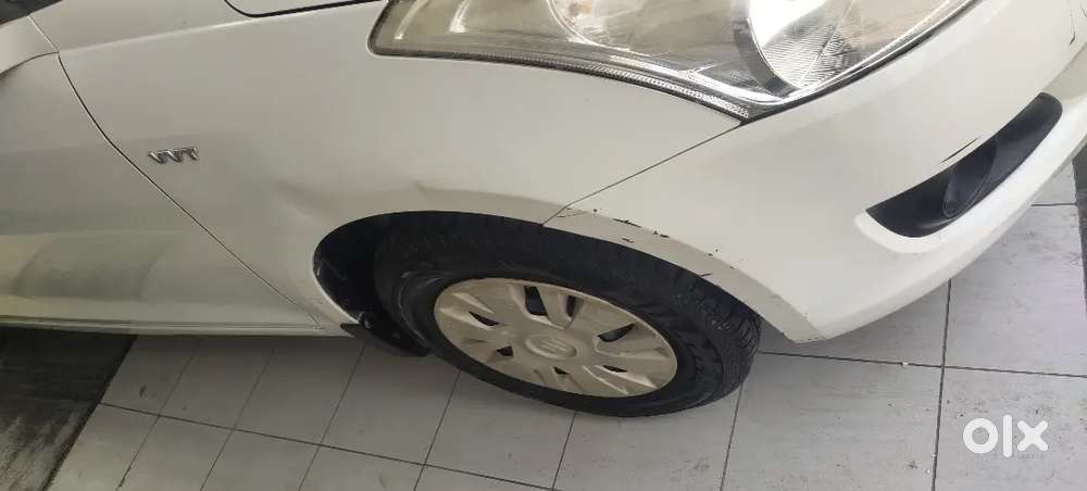 Maruti Suzuki Swift 2013 Petrol 64000 Km Driven