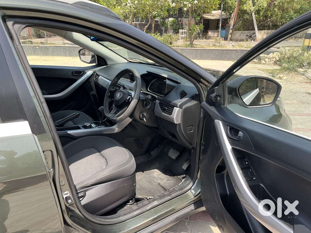 Tata Nexon 1.5 Revotorq Xma Amt (s), 2023, Petrol