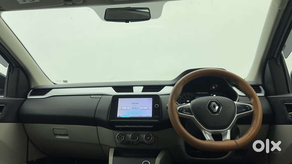 Renault Triber Rxz, 2022, Petrol