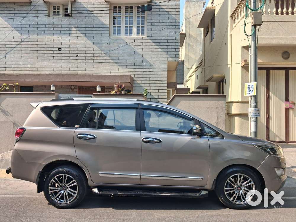 Toyota Innova Crysta 2.8 Zx At, 2017, Diesel